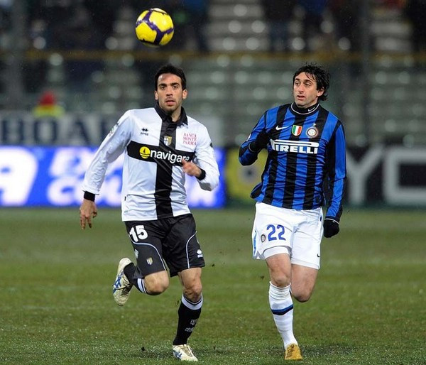 国足18强赛遇三强敌，对阵日本、沙特、澳大利亚遭遇连败